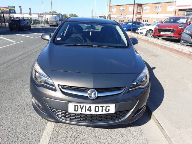 2014 Vauxhall Astra 1.4i 16V SRi 5dr