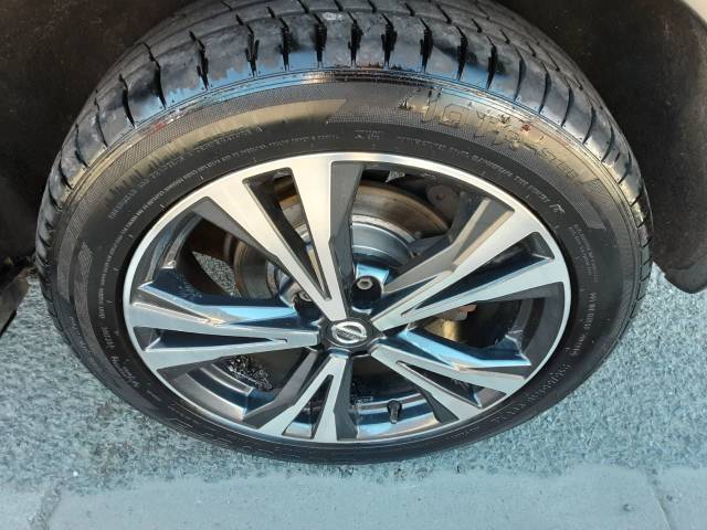 2017 Nissan Qashqai 1.5 dCi N-Connecta 5dr