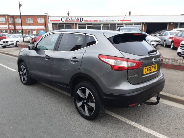 2016 Nissan Qashqai 1.6 dCi N-Connecta 5dr 4WD
