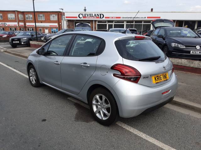 2016 Peugeot 208 1.2 PureTech 82 Active 5dr