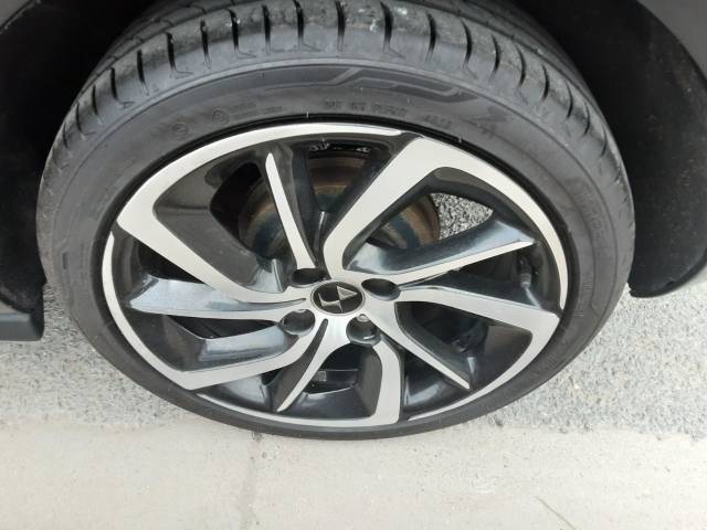 2018 Ds Ds 3 1.2 PureTech 82 Connected Chic 3dr
