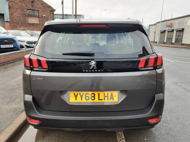 2018 Peugeot 5008 1.5 BlueHDi Active 5dr