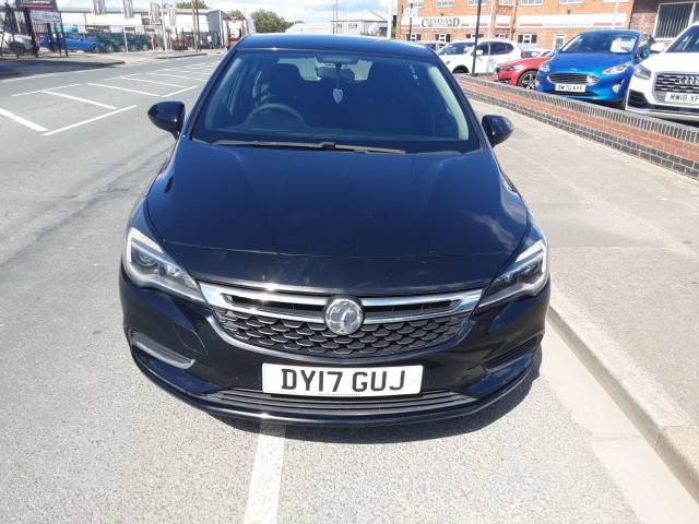 2017 Vauxhall Astra 1.4T 16V 125 Design 5dr