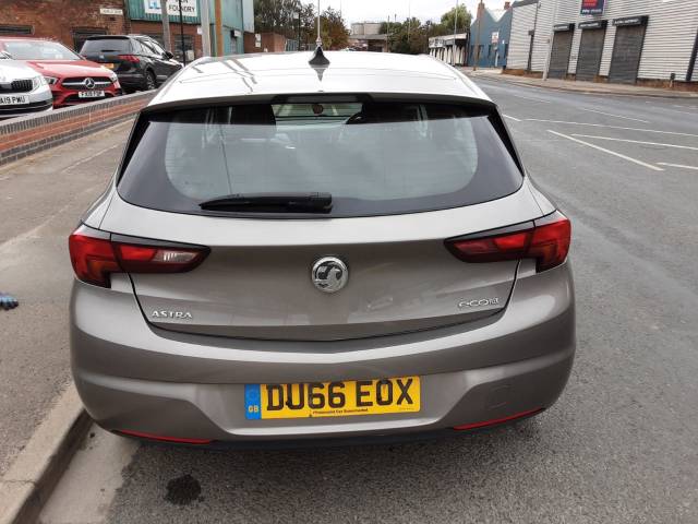 2016 Vauxhall Astra 1.0T 12V ecoFLEX Tech Line 5dr