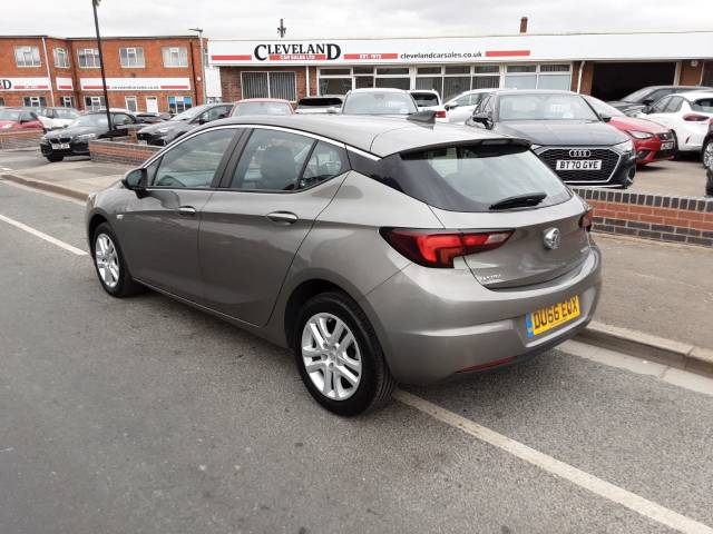 2016 Vauxhall Astra 1.0T 12V ecoFLEX Tech Line 5dr