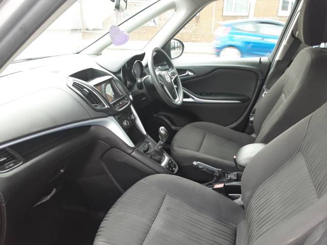 2015 Vauxhall Zafira 1.4T Exclusiv 5dr