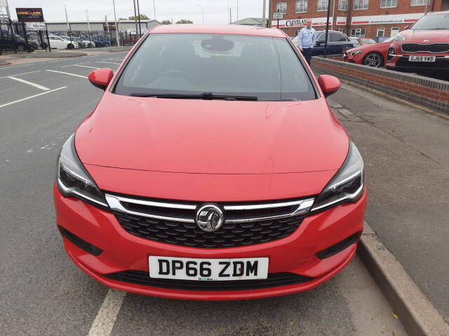 2016 Vauxhall Astra 1.4T 16V 150 SRi 5dr