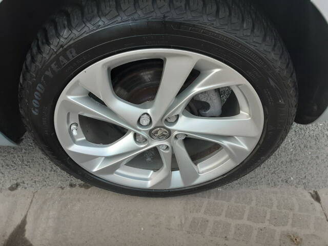 2015 Vauxhall Astra 1.4T 16V 150 SRi 5dr